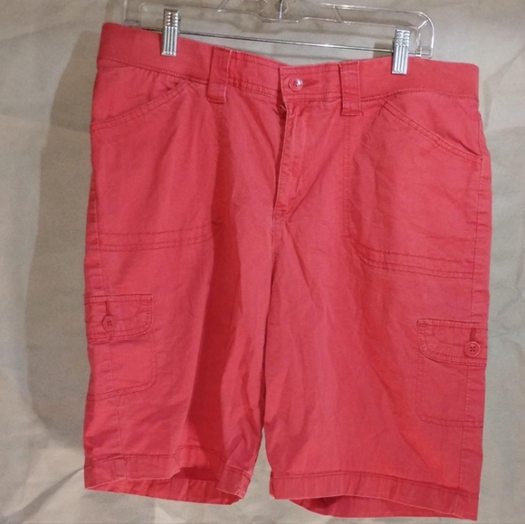 Lee Pink Boyfriend Shorts Relaxed Fit - Picture 2 of 3